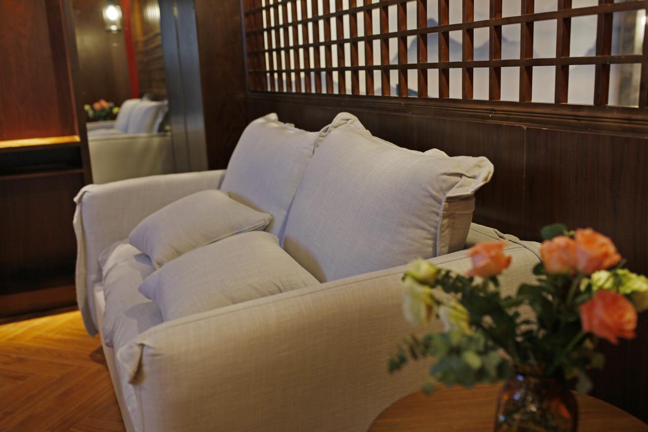 Hotel 張家界武陵源北岸輕奢客棧 森林公園店 Zhangjiajie Exterior foto